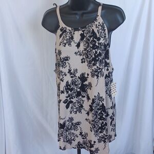 Free Kiss NWT Floral crossover tank Jr size xl